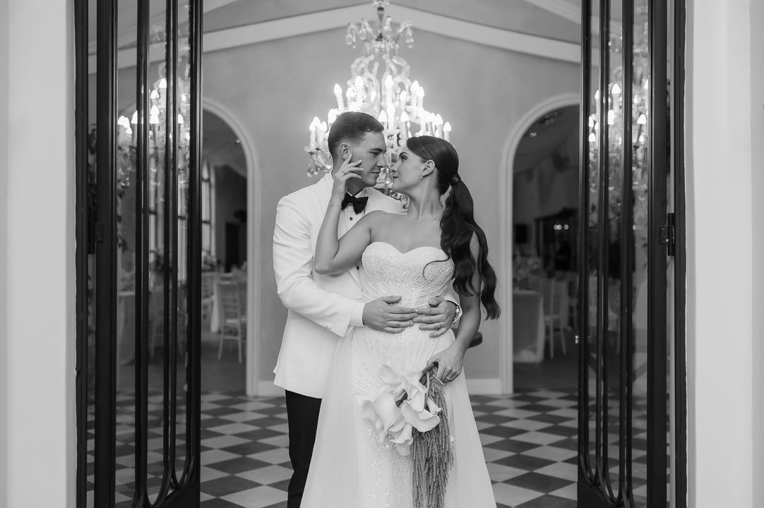 Black and White photos at Lace on Timber