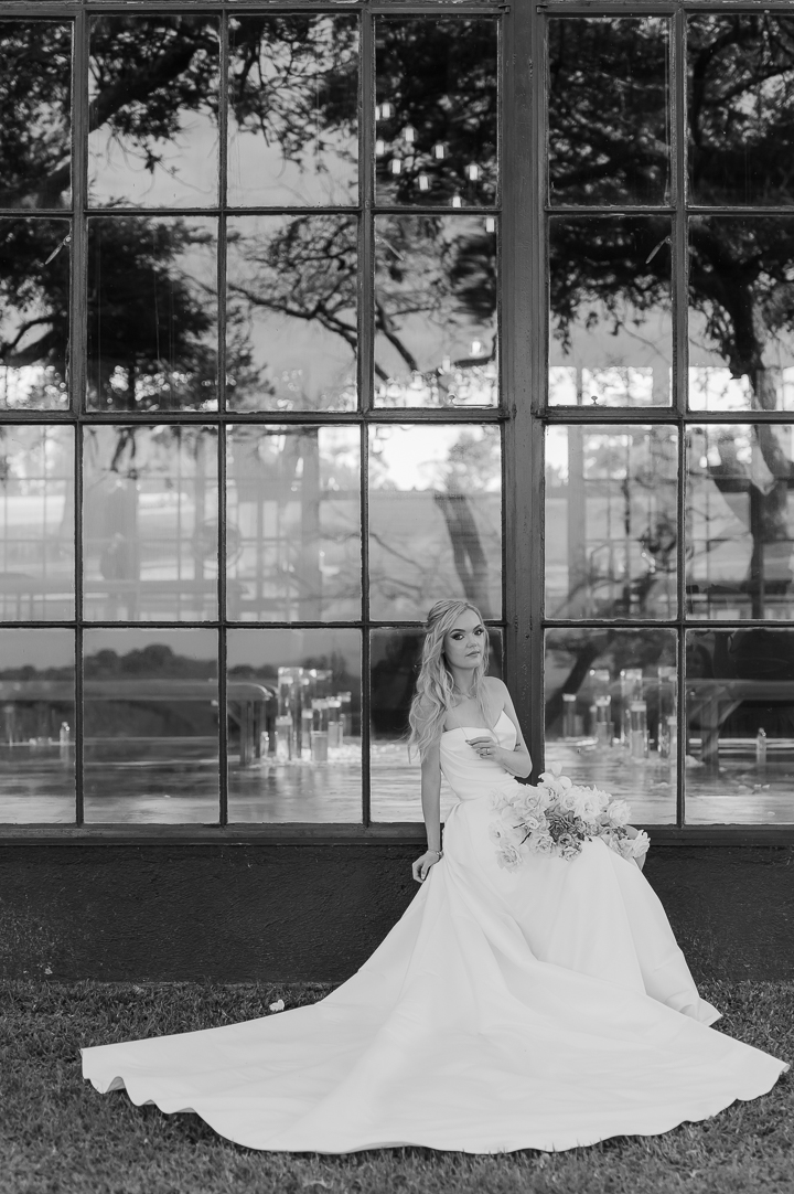 Bradley & Kiara Wedding Photos at Whispering Thornes